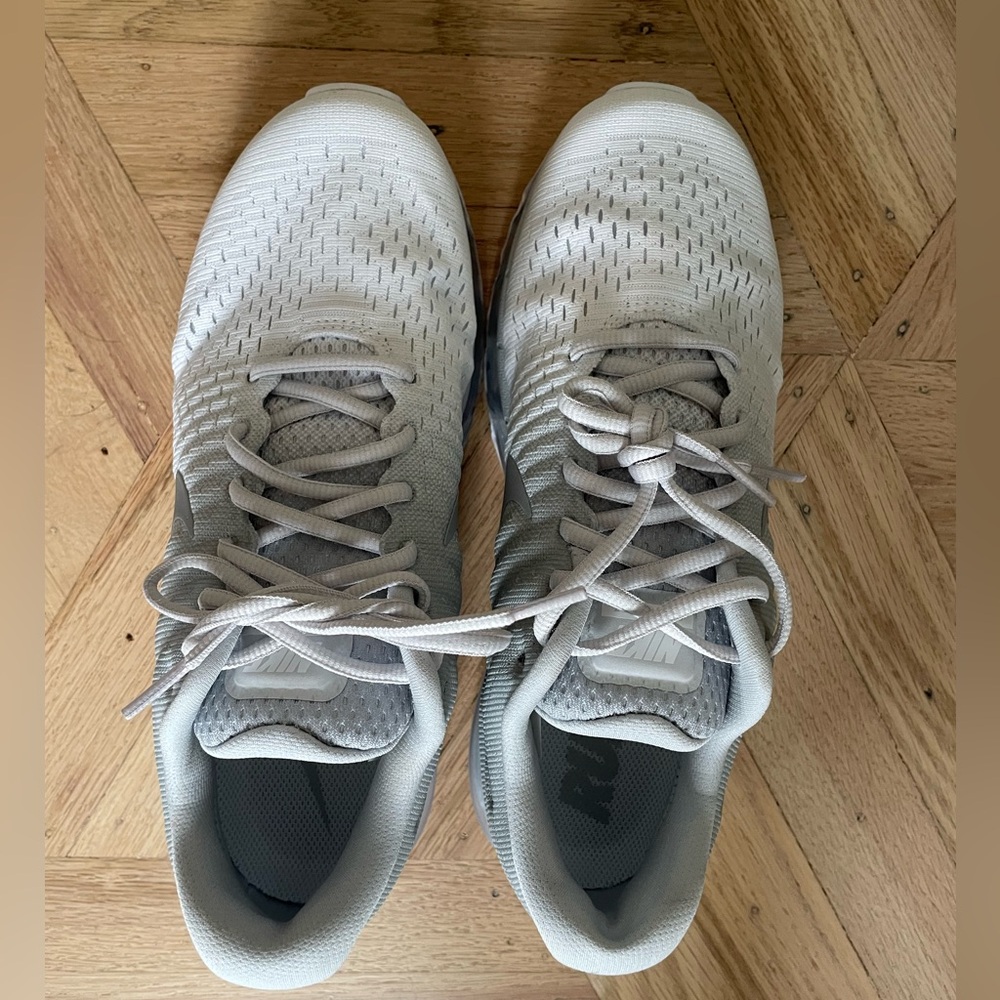 Men’s Nike running shoes